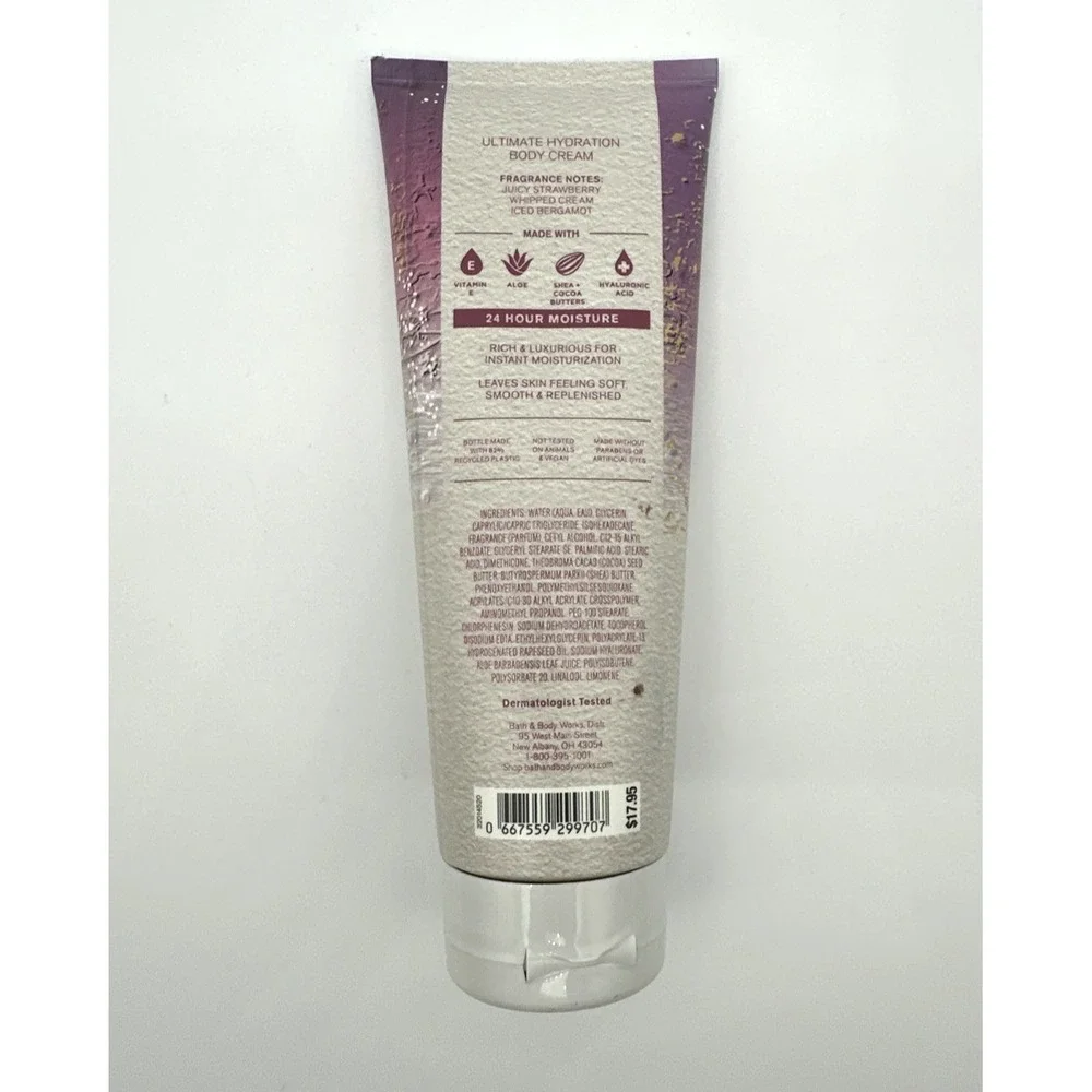 Bath Body Works Strawberry Snowflakes Hydrating‎ Body Cream Lotion 8oz Brand New
